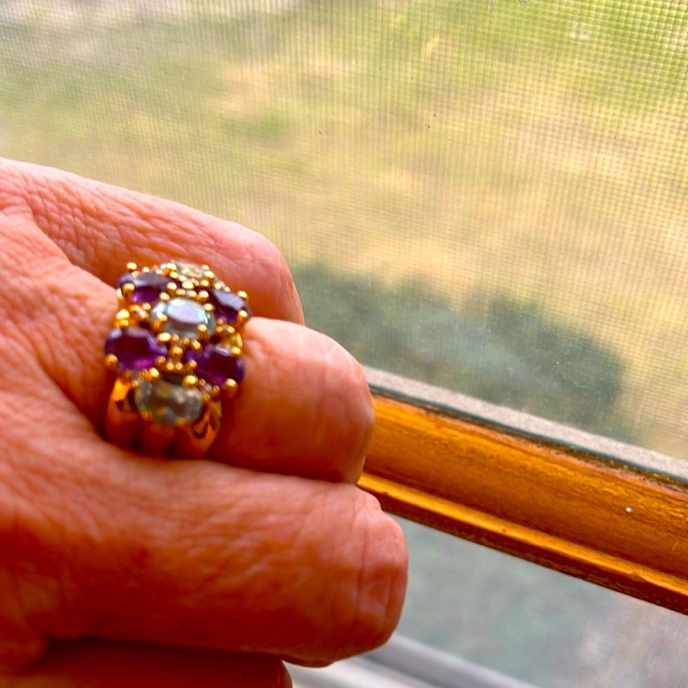 Amethyst aquamarine stoned ring